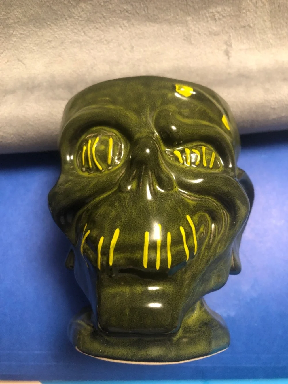 Trader Sam’s Shrunken Head Mug